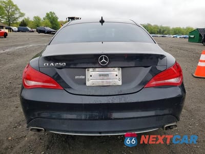 Zdjęcie 6 z 12 samochodu: 2014 MERCEDES-BENZ CLA 250 VIN:WDDSJ4EB7EN035061 - miniatura