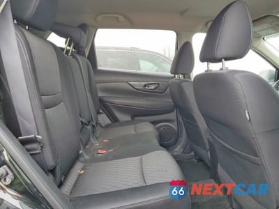 Zdjęcie 11 z 13 samochodu: 2017 NISSAN ROGUE SV VIN:KNMAT2MV9HP575858 - miniatura