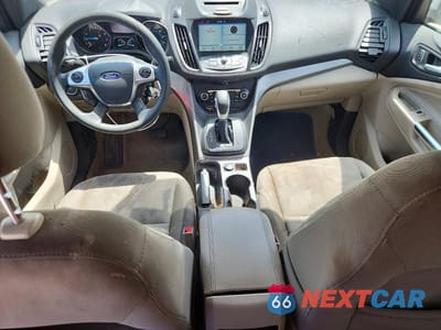 Zdjęcie 8 z 13 samochodu: 2016 FORD ESCAPE SE VIN:1FMCU9G96GUC13754 - miniatura