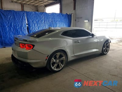 Trzecie zdjęcie samochodu z tyłu: 2019 CHEVROLET CAMARO SS VIN:1G1FH1R79K0104507 - miniatura