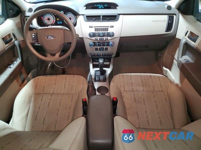 Zdjęcie 8 z 13 samochodu: 2008 FORD FOCUS SE VIN:1FAHP35N98W285574 - miniatura