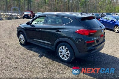 Trzecie zdjęcie samochodu z tyłu: 2019 HYUNDAI TUCSON VALUE VIN:KM8J3CA44KU045643 - miniatura