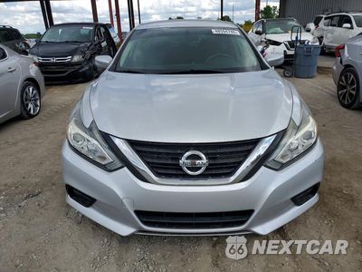 Piąte zdjęcie samochodu w środku: 2018 NISSAN ALTIMA 2.5 SV VIN:1N4AL3APXJC214718 - miniatura