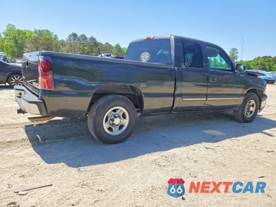 Trzecie zdjęcie samochodu z tyłu: 2004 CHEVROLET SILVERADO C1500 VIN:2GCEC19TX41255281 - miniatura
