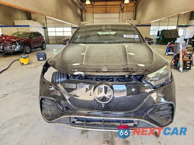 Piąte zdjęcie samochodu w środku: 2023 MERCEDES-BENZ EQE SUV 350 4MATIC VIN:4JGGM1CB5PA010819 - miniatura