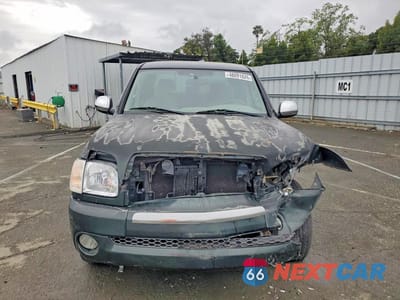 Piąte zdjęcie samochodu w środku: 2005 TOYOTA TUNDRA SR5 VIN:5TBET34165S466336 - miniatura