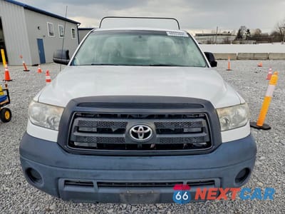 Piąte zdjęcie samochodu w środku: 2012 TOYOTA TUNDRA GRADE VIN:5TFLU5F1XCX026681 - miniatura