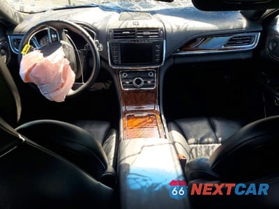 Zdjęcie 8 z 12 samochodu: 2019 LINCOLN CONTINENTAL RESERVE VIN:1LN6L9RP1K5605894 - miniatura