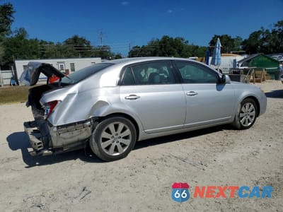 Trzecie zdjęcie samochodu z tyłu: 2005 TOYOTA AVALON XLS VIN:4T1BK36B85U058754 - miniatura