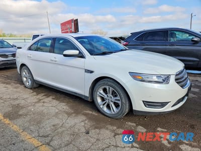 Czwarte zdjęcie samochodu z boku: 2013 FORD TAURUS SEL VIN:1FAHP2E83DG107605 - miniatura