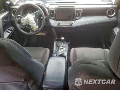 Zdjęcie 8 z 14 samochodu: 2015 TOYOTA RAV4 XLE VIN:JTMRFREV5FD110221 - miniatura