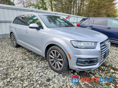 Czwarte zdjęcie samochodu z boku: 2018 AUDI Q7 PREMIUM PLUS VIN:WA1LAAF76JD024666 - miniatura