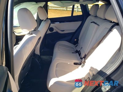 Zdjęcie 11 z 13 samochodu: 2018 BMW X1 XDRIVE28I VIN:WBXHT3C38J5L26945 - miniatura