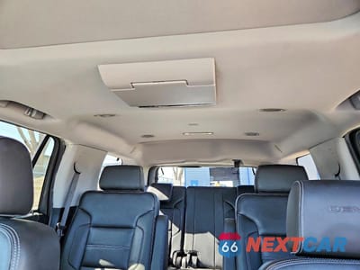 Zdjęcie 10 z 13 samochodu: 2018 GMC YUKON DENALI VIN:1GKS2CKJ3JR350198 - miniatura