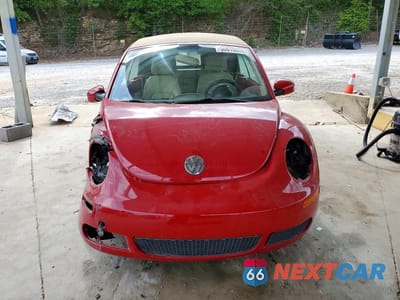 Piąte zdjęcie samochodu w środku: 2007 VOLKSWAGEN NEW BEETLE CONVERTIBLE OPTION PACKAGE 1 VIN:3VWRF31Y37M423655 - miniatura