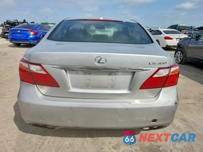 Zdjęcie 6 z 11 samochodu: 2011 LEXUS LS 460 VIN:JTHBL5EF0B5107225 - miniatura