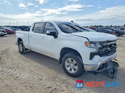 Czwarte zdjęcie samochodu z boku: 2023 CHEVROLET SILVERADO K1500 LT VIN:3GCUDDED9PG365369 - miniatura
