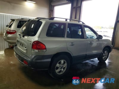 Trzecie zdjęcie samochodu z tyłu: 2005 HYUNDAI SANTA FE GLS VIN:KM8SC13D25U904075 - miniatura