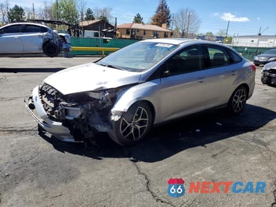 2017 FORD FOCUS SEL 1FADP3H28HL258013 - główne zdjęcie licytacji z USA - miniatura