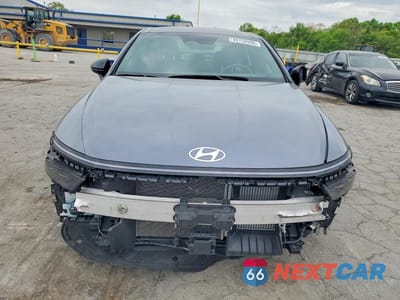 Piąte zdjęcie samochodu w środku: 2025 HYUNDAI SONATA N LINE VIN:KMHL54JC2SA521678 - miniatura