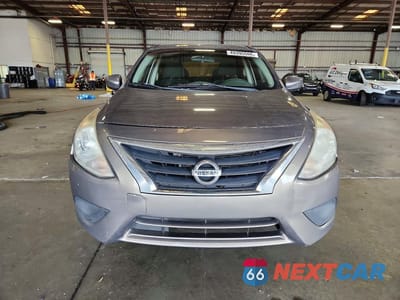 Piąte zdjęcie samochodu w środku: 2015 NISSAN VERSA 1.6 SV VIN:3N1CN7AP3FL838489 - miniatura