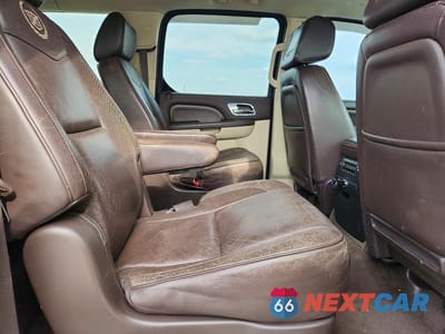 Zdjęcie 11 z 14 samochodu: 2014 CADILLAC ESCALADE ESV PLATINUM VIN:1GYS3KEF0ER188167 - miniatura