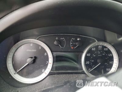 Zdjęcie 9 z 12 samochodu: 2015 NISSAN SENTRA SV VIN:3N1AB7AP6FL663848 - miniatura