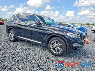 Czwarte zdjęcie samochodu z boku: 2019 BMW X3 XDRIVE30I VIN:5UXTR9C58KLP82370 - miniatura