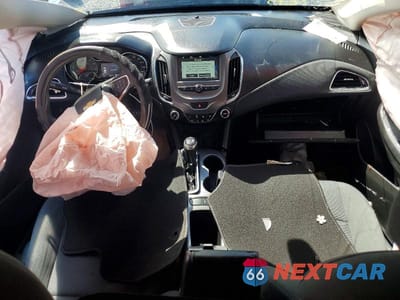 Zdjęcie 8 z 12 samochodu: 2018 CHEVROLET CRUZE LT VIN:3G1BE6SM5JS542274 - miniatura