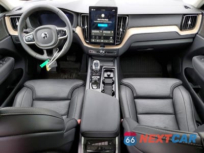 Zdjęcie 8 z 13 samochodu: 2026 VOLVO XC60 ULTRA VIN:YV4M12RM7T1422570 - miniatura