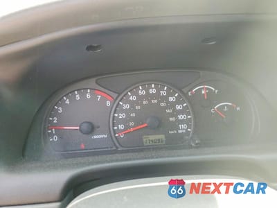 Zdjęcie 9 z 13 samochodu: 2003 CHEV TRACKER VIN:2CNBJ13CX36920520 - miniatura