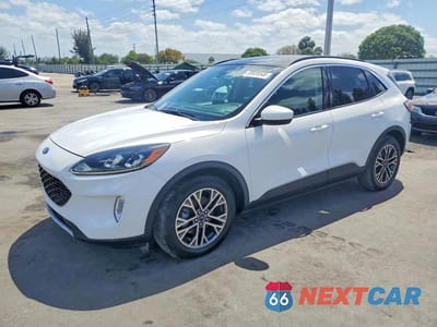 2020 FORD ESCAPE SEL 1FMCU0H66LUA35564 - główne zdjęcie licytacji z USA - miniatura