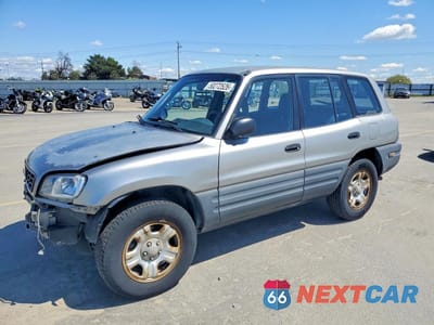1999 TOYOTA RAV4 JT3HP10V2X7128567 - główne zdjęcie licytacji z USA - miniatura