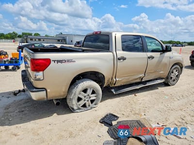 Trzecie zdjęcie samochodu z tyłu: 2007 TOYOTA TUNDRA CREWMAX SR5 VIN:5TBEV541X7S464727 - miniatura