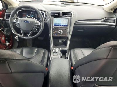 Zdjęcie 8 z 13 samochodu: 2019 FORD FUSION TITANIUM VIN:3FA6P0K96KR144405 - miniatura