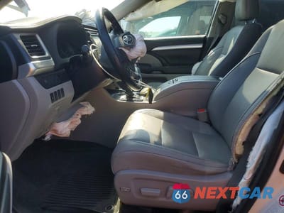 Zdjęcie 7 z 14 samochodu: 2018 TOYOTA HIGHLANDER HYBRID XLE VIN:5TDJGRFH7JS042293 - miniatura