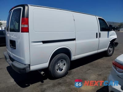 Trzecie zdjęcie samochodu z tyłu: 2013 CHEVROLET EXPRESS G2500 VIN:1GCWGFCA0D1155855 - miniatura