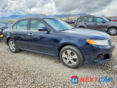 Czwarte zdjęcie samochodu z boku: 2009 KIA OPTIMA LX VIN:KNAGE228695295293 - miniatura