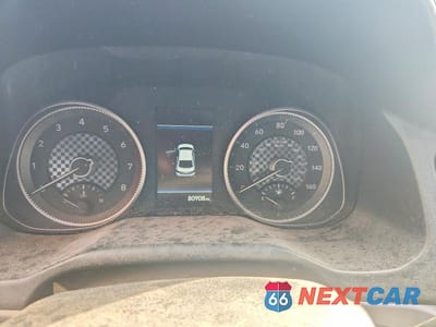 Zdjęcie 9 z 13 samochodu: 2020 HYUNDAI ELANTRA LIMITED VIN:KMHD84LF9LU929548 - miniatura