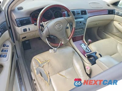 Zdjęcie 8 z 12 samochodu: 2004 LEXUS ES 330 VIN:JTHBA30G945006004 - miniatura