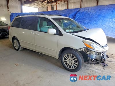 Czwarte zdjęcie samochodu z boku: 2009 TOYOTA SIENNA XLE VIN:5TDZK22C89S250889 - miniatura