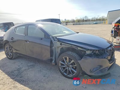 Czwarte zdjęcie samochodu z boku: 2019 MAZDA 3 VIN:JM1BPBJM9K1130907 - miniatura