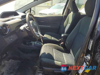 Zdjęcie 7 z 13 samochodu: 2016 TOYOTA PRIUS C TWO VIN:JTDKDTB34G1119051 - miniatura