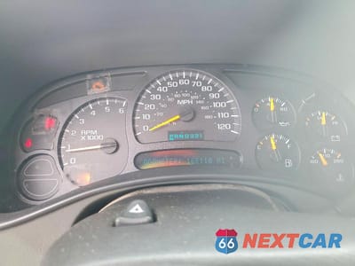 Zdjęcie 9 z 11 samochodu: 2005 GMC NEW SIERRA K1500 VIN:1GTEK19B45E174285 - miniatura