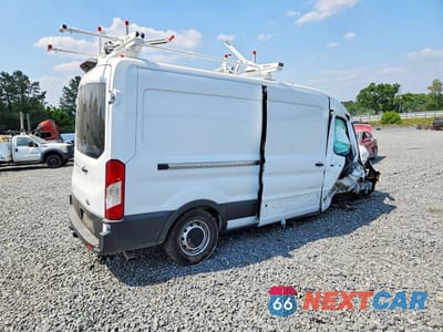 Trzecie zdjęcie samochodu z tyłu: 2025 FORD TRANSIT T-250 VIN:1FTBR1C80SKB13556 - miniatura