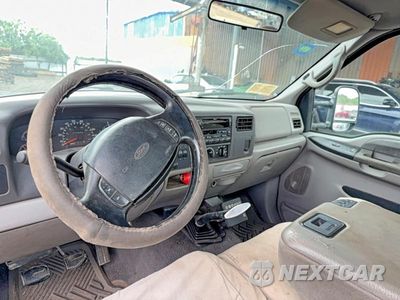 Zdjęcie 9 z 10 samochodu: 2000 FORD F550 SUPER DUTY VIN:1FDAF56F0YEA67204 - miniatura