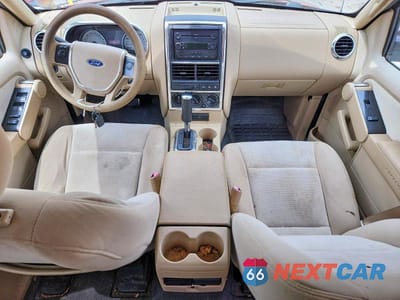 Zdjęcie 8 z 13 samochodu: 2007 FORD EXPLORER SPORT TRAC XLT VIN:1FMEU51KX7UA23694 - miniatura