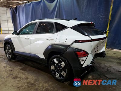 Drugie zdjęcie samochodu z przodu: 2024 HYUNDAI KONA SEL VIN:KM8HBCAB8RU116028 - miniatura