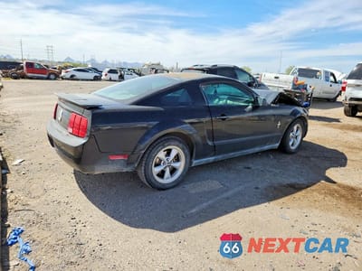 Trzecie zdjęcie samochodu z tyłu: 2007 FORD MUSTANG VIN:1ZVFT80N975250262 - miniatura