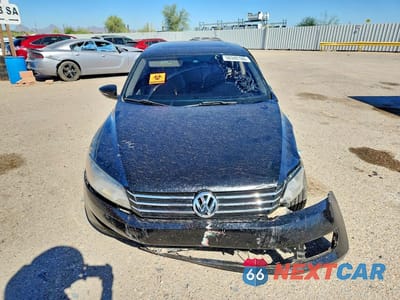 Piąte zdjęcie samochodu w środku: 2012 VOLKSWAGEN PASSAT SE VIN:1VWBP7A39CC051776 - miniatura
